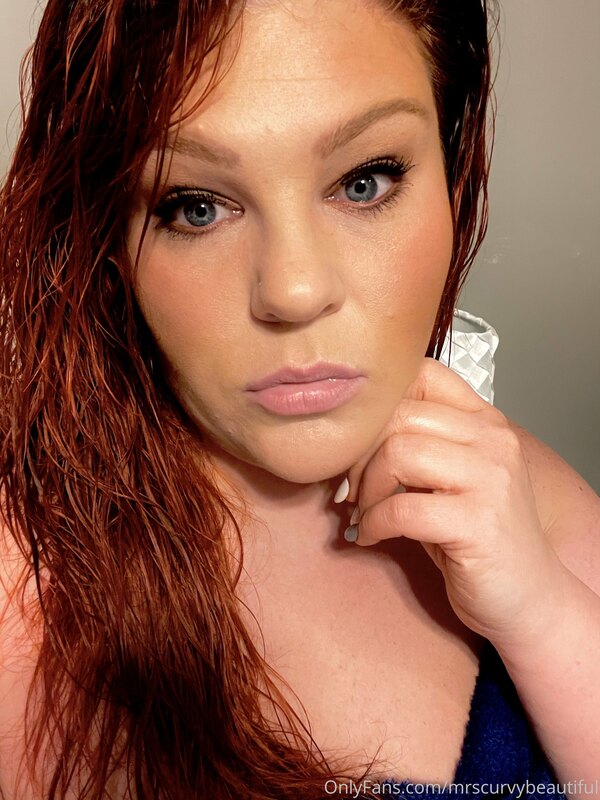 Changed the hair to red .... what do you all think?