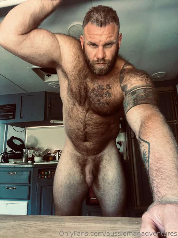 Good morning cuddles anyone?