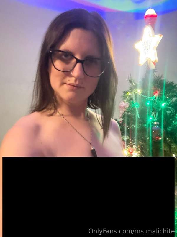 23 days until Christmas countdown! Nude version on my main p..
