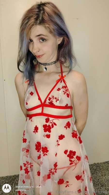 Pixiesmoxie - Onlyfans - 03 Nov, 2024 8