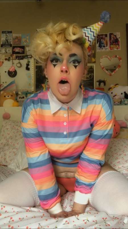 Superslutboi - Fansly - 16 Oct, 2021 1