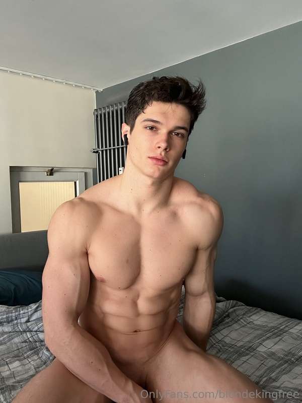 Leo is the new rising star from French 🇫🇷 @leoaesthetics He .. 5