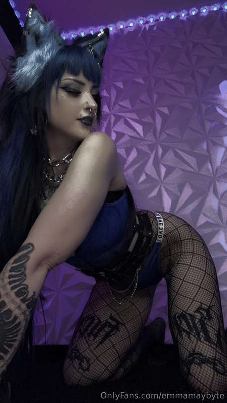 Emmamaybyte - Onlyfans - 27 Dec, 2024 11