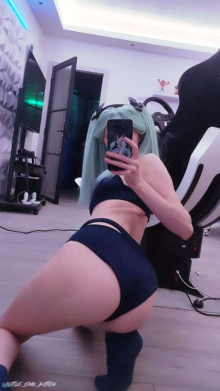 Rebecca cosplay work in progress 😊 8