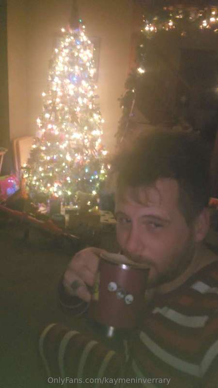 Goodmorning merry Christmas!!