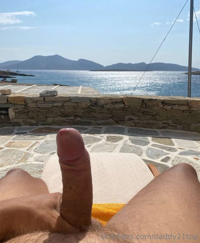 Summer is coming boys and girls 