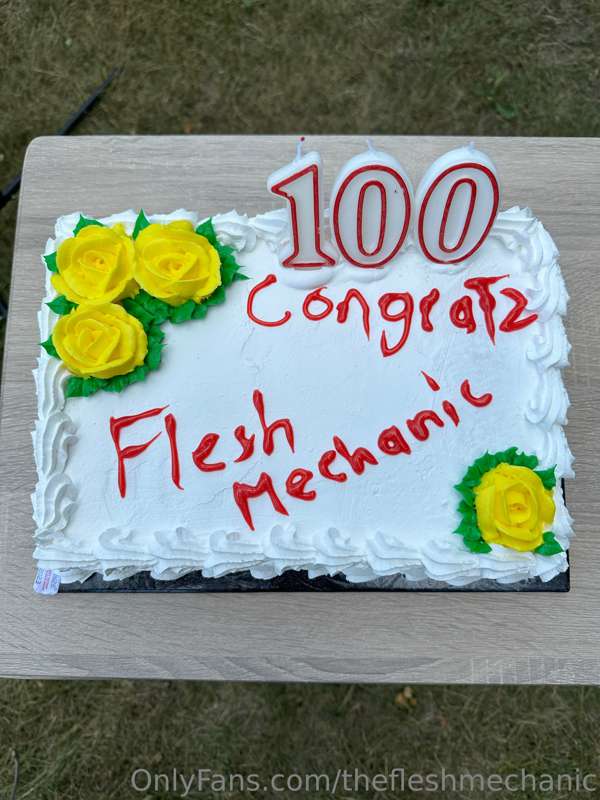 I hit a huge milestone on Twitter 100k followers and I hit a.. 2