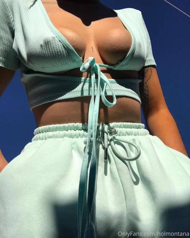 Getting that vitamin D 👀😉😈