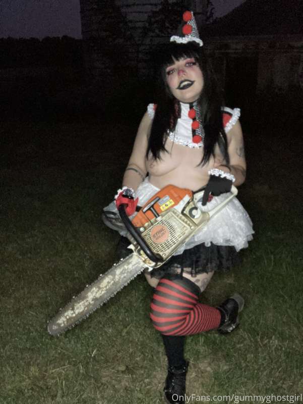 Even more fun in the dark 🤡 8
