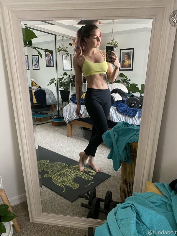 It’s early. But here’s a little abs progress for you. Baby a..