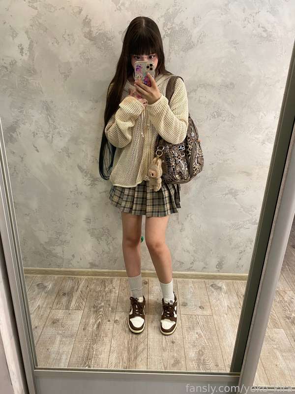 Miss_Akira - Fansly - 2025-06-25T13:00:49