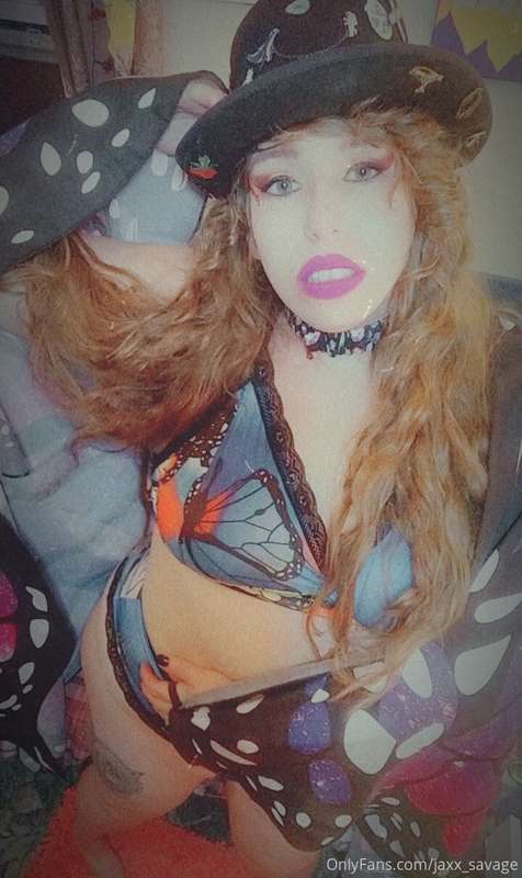 Do your thang do what you want to do now🎼 #butterfly #Stevie..