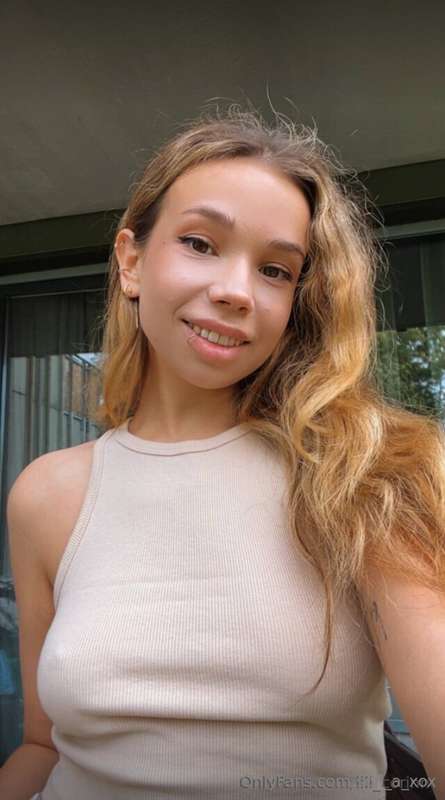 🔥𝗙𝗥𝗘𝗘 𝗢𝗡𝗟𝗬 𝗡𝗢𝗪🔥@lili_corinne This cutie loves to moan sweetl..