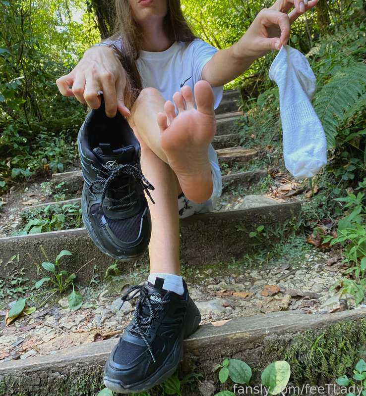 Feetlady - Fansly - 29 Aug, 2023 6