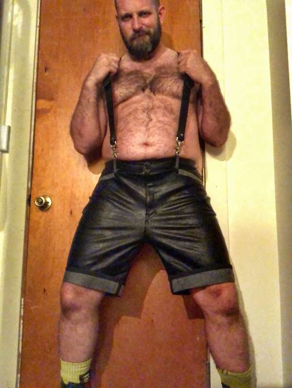 Got a new pair of leather shorts to match the wallet I got f.. 4