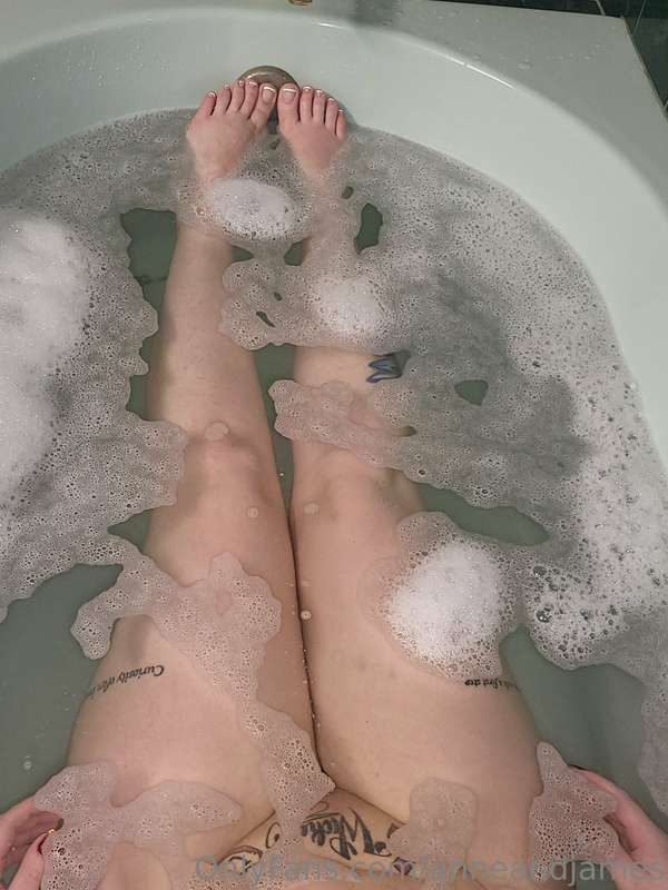 BATH TIME I 10