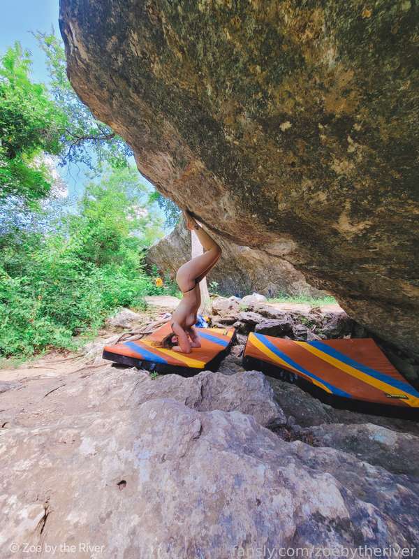 Zoebytheriver - Fansly - 06 Sep, 2021 2