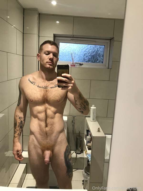 Better lighting over the other sink.
