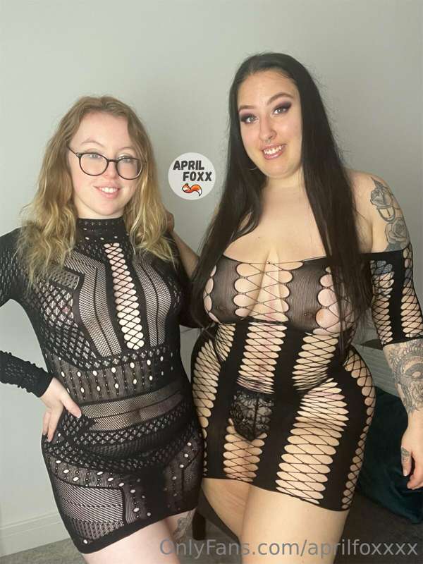 Which one would you fuck first?😈