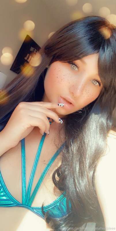 The fans that open my messages get noticed more by me! Get t..