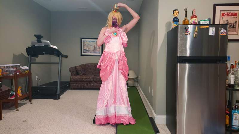 And here's slutty Tennis Peach! I always love out-of-charact.. 2