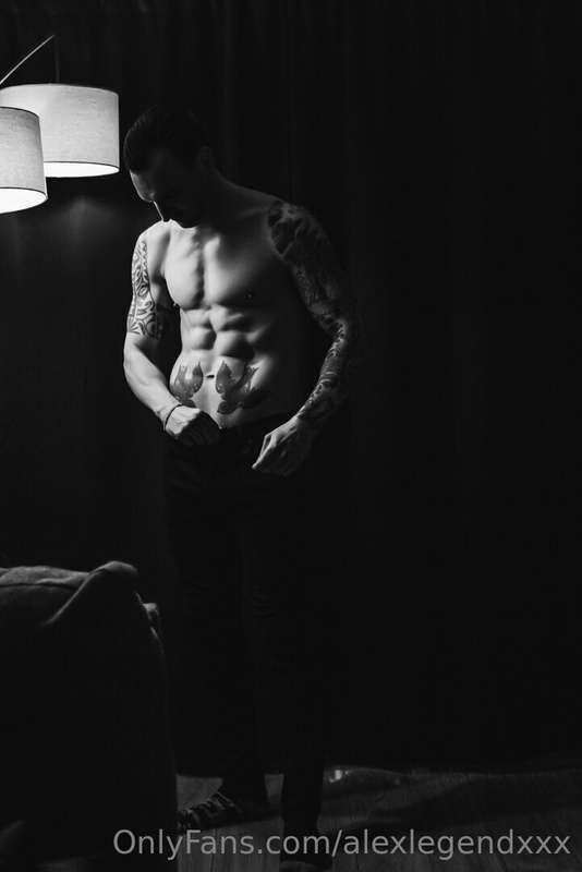 Light and dark.. the duality of man 🇫🇷