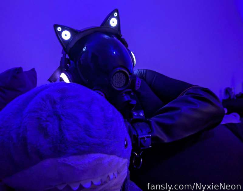 Nyxieneon - Fansly - 15 Nov, 2024
