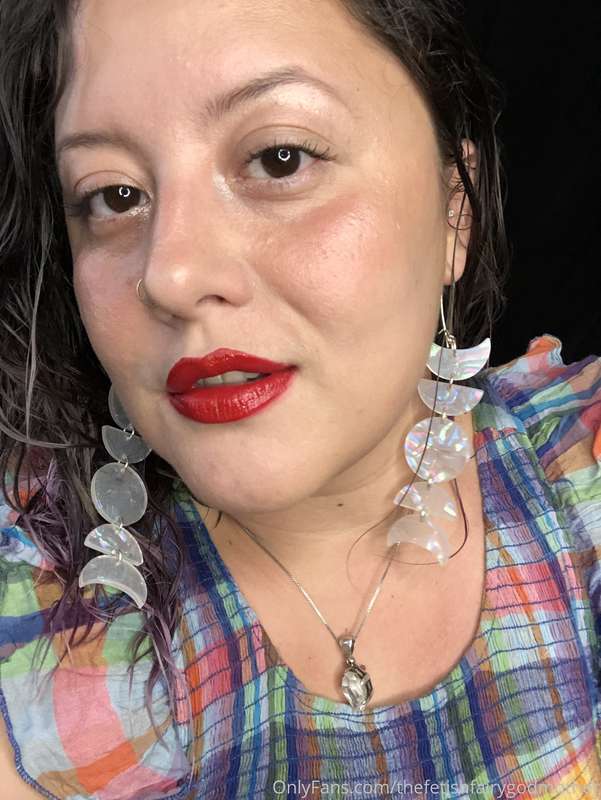 All about lips!