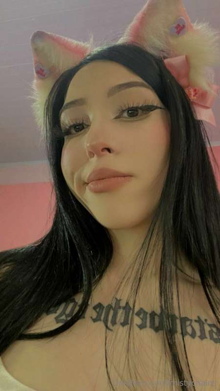 ## If you could be an animal, what would you be and why?  😏 1