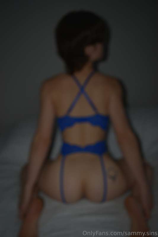 sometimes i got an attitude, and sometimes i want you to fuc.. 6