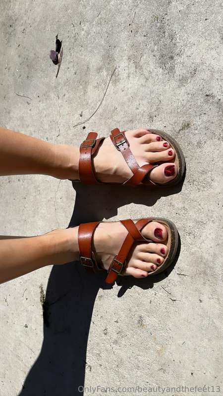 What does this fresh pedi do to you? 2