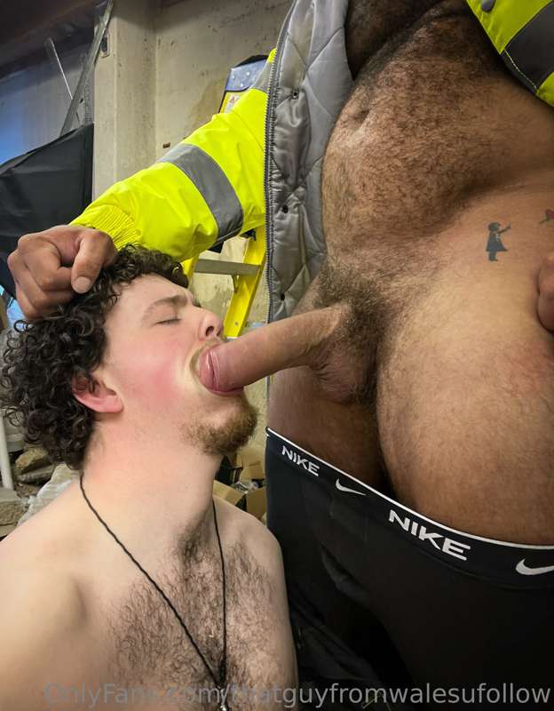 Man @andyleexxx sure did use and abuse me real fucking good ..