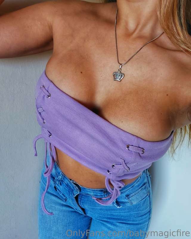 Did you already masturbate thinking about me today? 💜