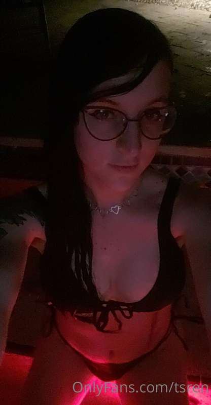 Gothravemom - Onlyfans - 18 Jun, 2022