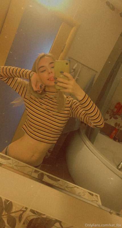 Kat_Fox - Onlyfans - 21 Nov, 2020 2