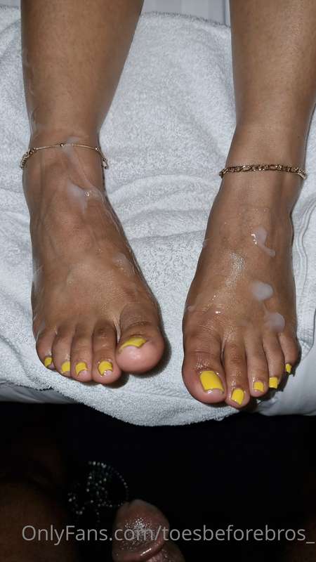 Picture set of the aftermath with Golden Feet Goddess 🍆💦 2