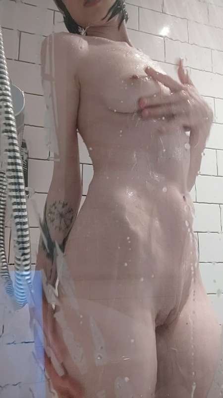 Here's part 2! Can you fuck me in the shower? 🚿 5