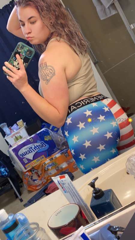 How’s your night going baby? 3