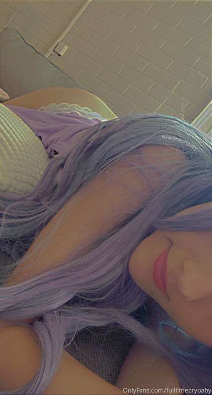 purple baby <3

how's your weekend so far? mine is busy but .. 5