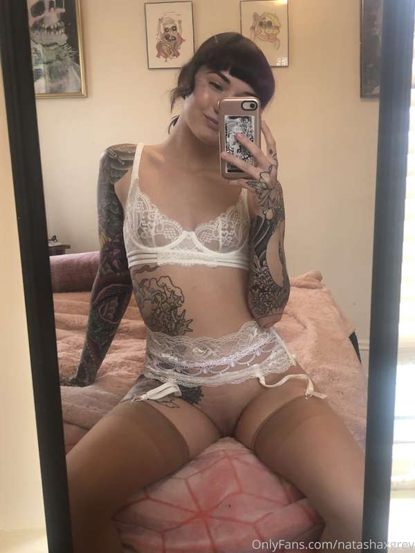 I’m live on cam!!!  Chaturbate.com/p/HellcatNat 5