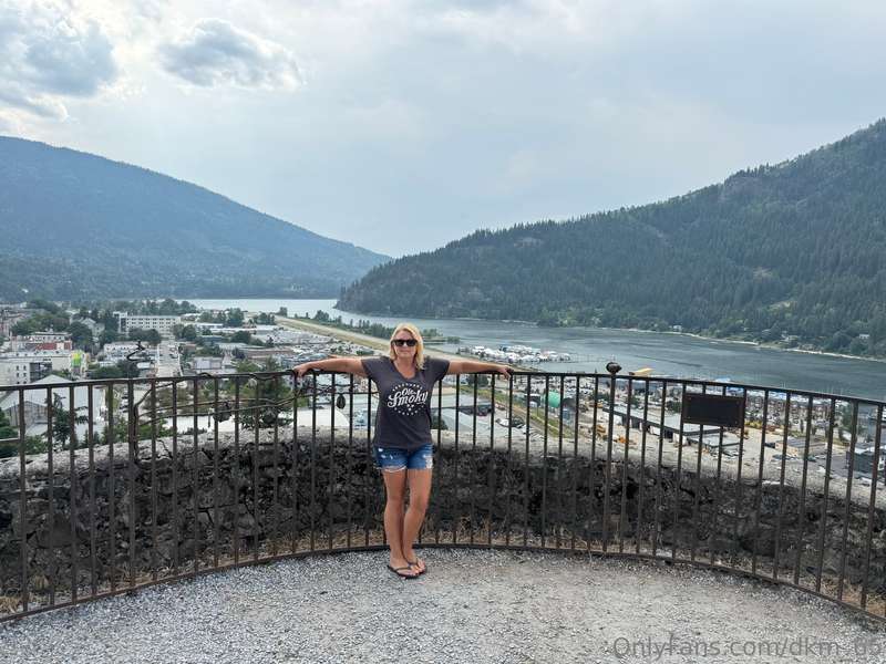 Back to Spokane after our Canadian day trip to Nelson. I NEE.. 6