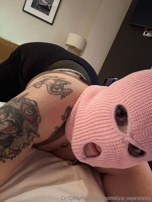 Mommy_Nextdoor - Onlyfans - 25 Mar, 2025