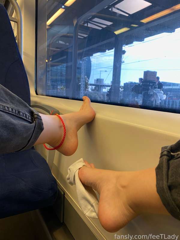 Feetlady - Fansly - 12 Dec, 2022 9