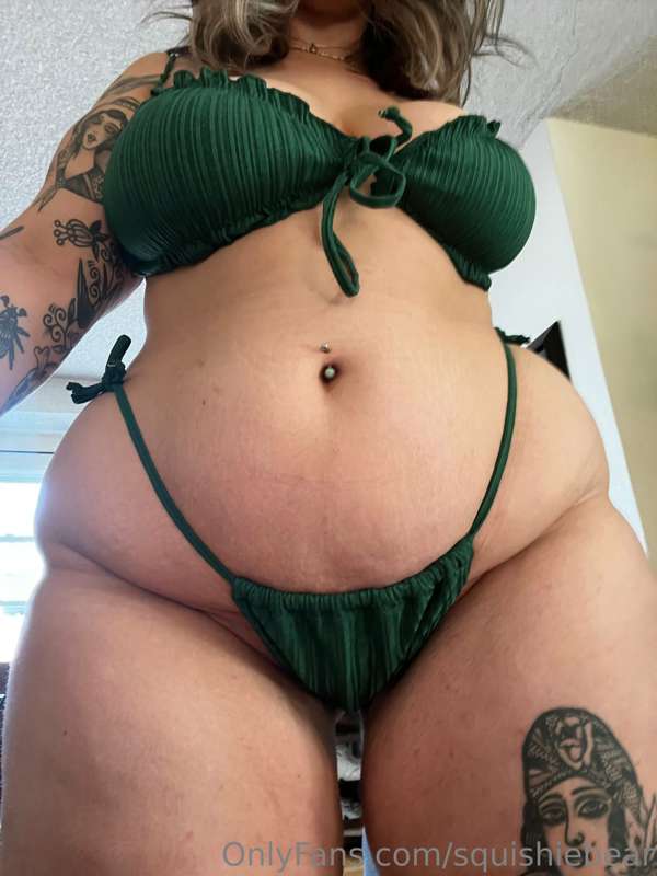 Cute lil fit I wanted to show you guys 🤭 definitely doesn’t .. 9
