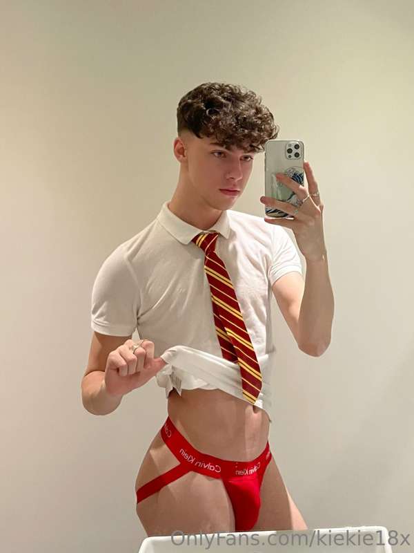 Wanna give me some extra lessons? 🫶🏻😏 16