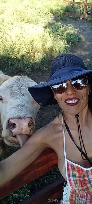 el Chapu 🐮#lagranjadetalita 3