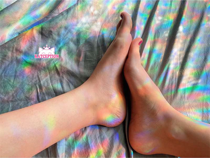 Foot photos! All of these are pics of the feets for the feet.. 5