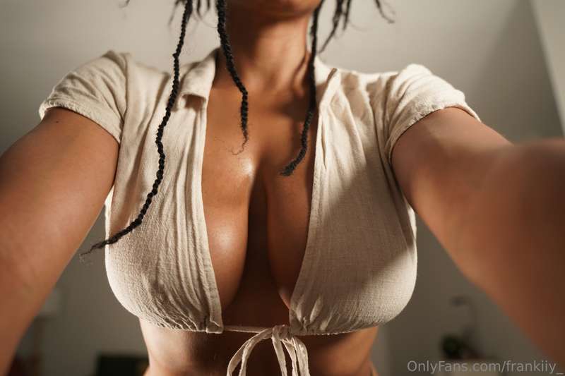 Boobies. Scroll for a video 4