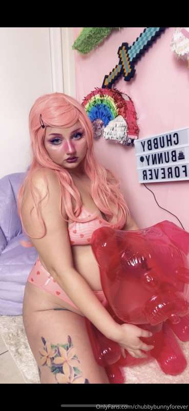 {pt 1/3} I love how chubby I’m getting sooo sooo much eheheh.. 26