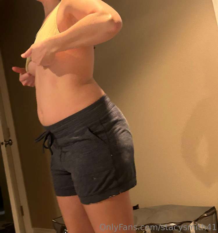Stacysmith41 - Onlyfans - 12 Feb, 2023 1